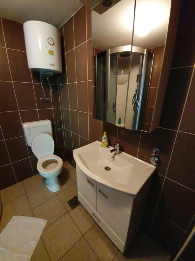 Hotel Damir Emir à Tuzla Extérieur photo